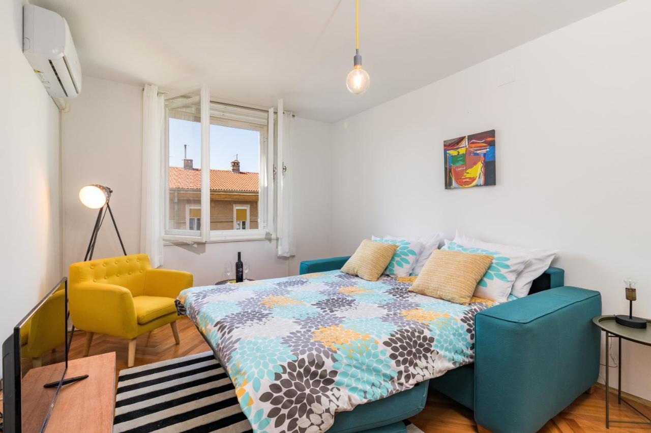 Quirky Apartment Arena With Parking Pula Exterior foto